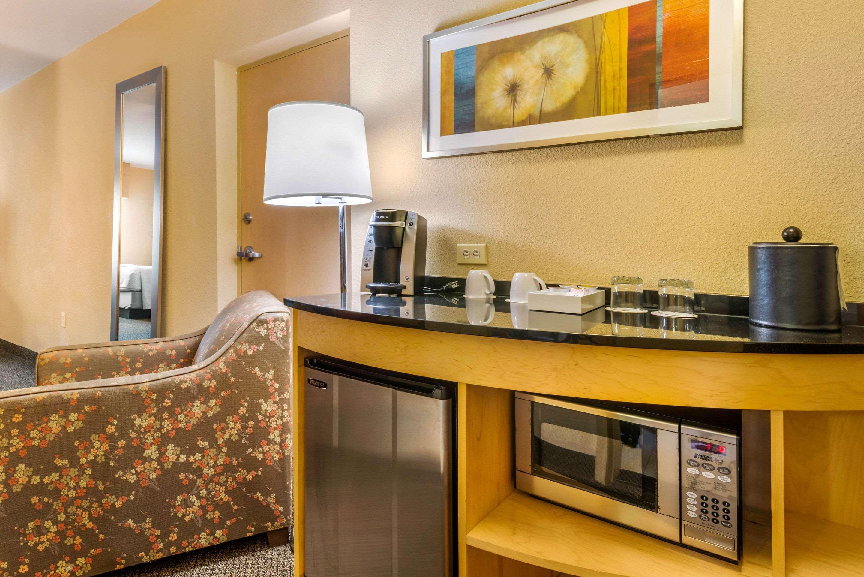 Cambria Hotel Ft Lauderdale, Airport South & Cruise Port Dania Beach Exteriör bild