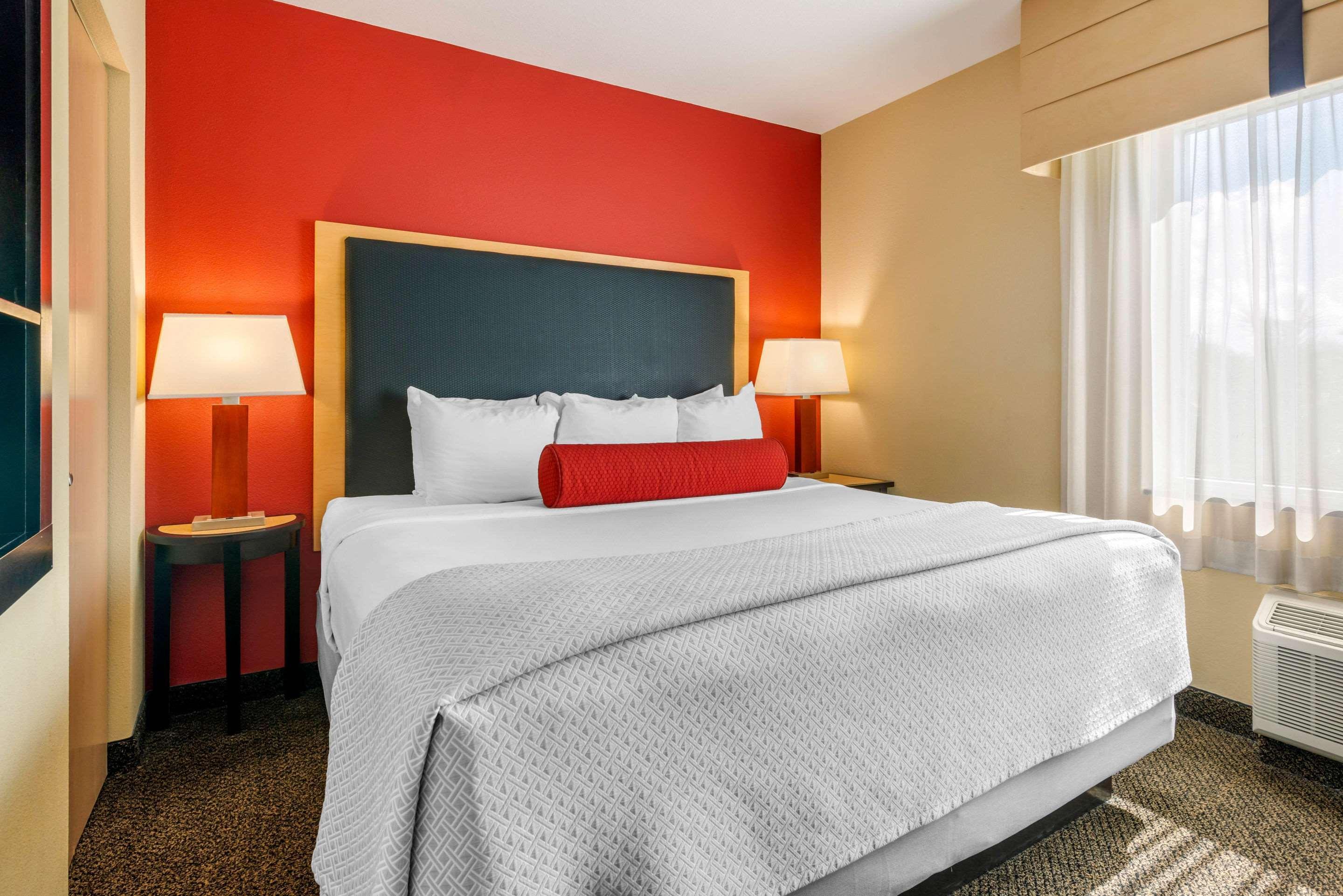 Cambria Hotel Ft Lauderdale, Airport South & Cruise Port Dania Beach Exteriör bild