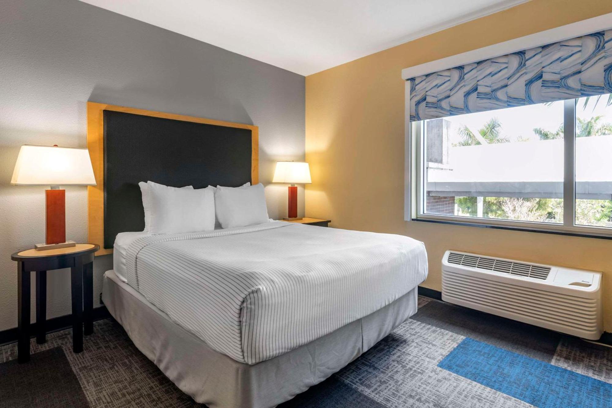 Cambria Hotel Ft Lauderdale, Airport South & Cruise Port Dania Beach Exteriör bild