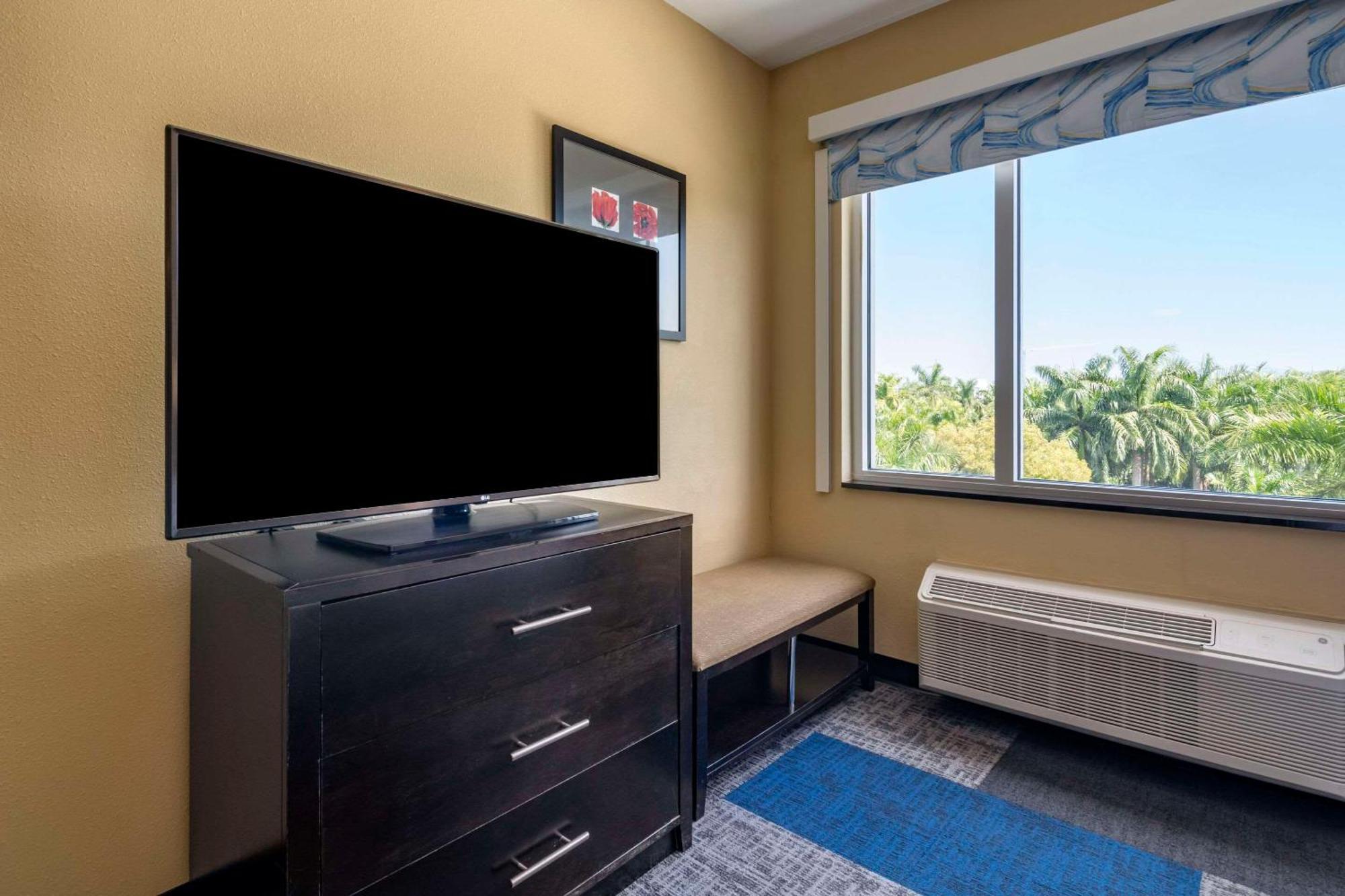 Cambria Hotel Ft Lauderdale, Airport South & Cruise Port Dania Beach Exteriör bild