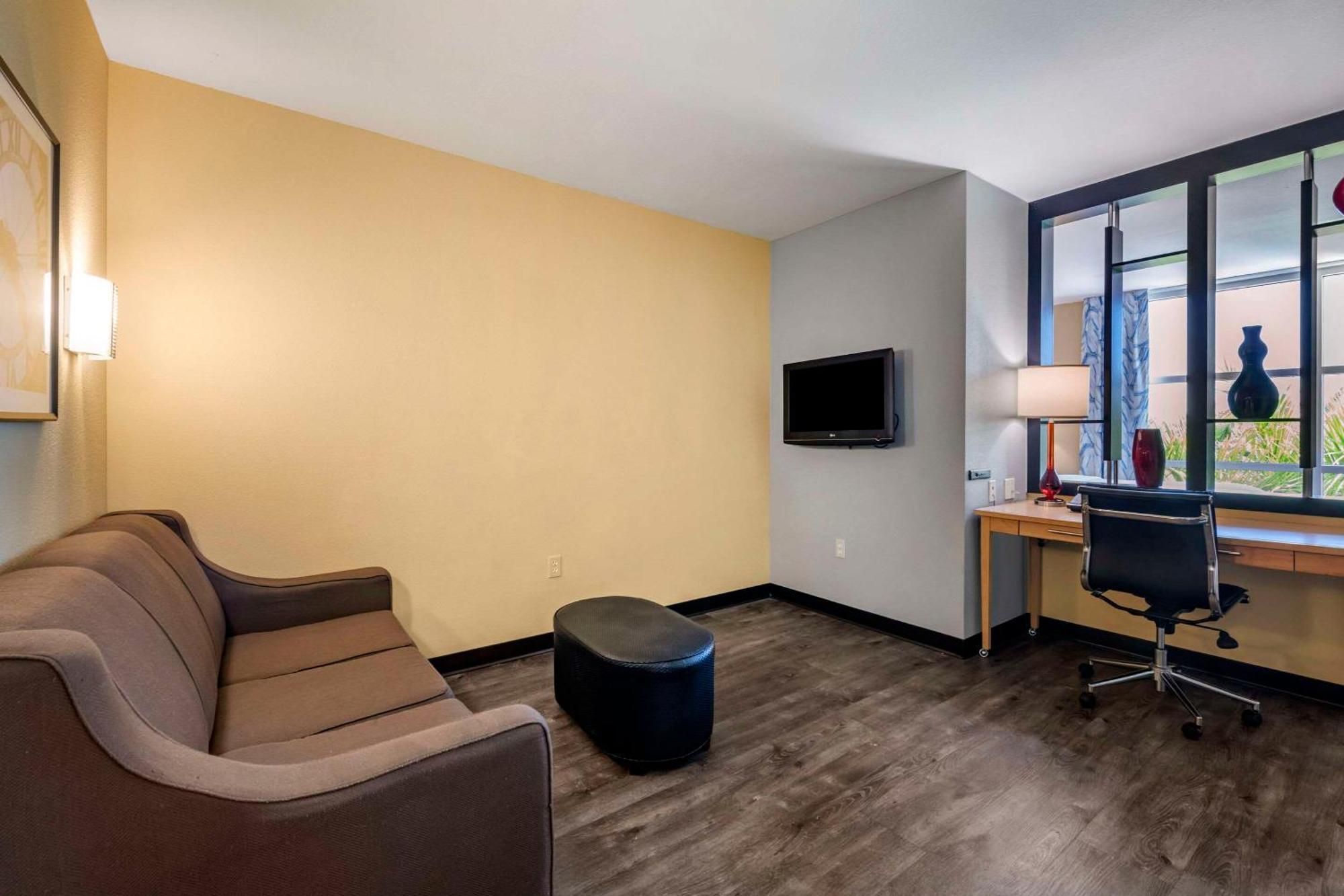 Cambria Hotel Ft Lauderdale, Airport South & Cruise Port Dania Beach Exteriör bild