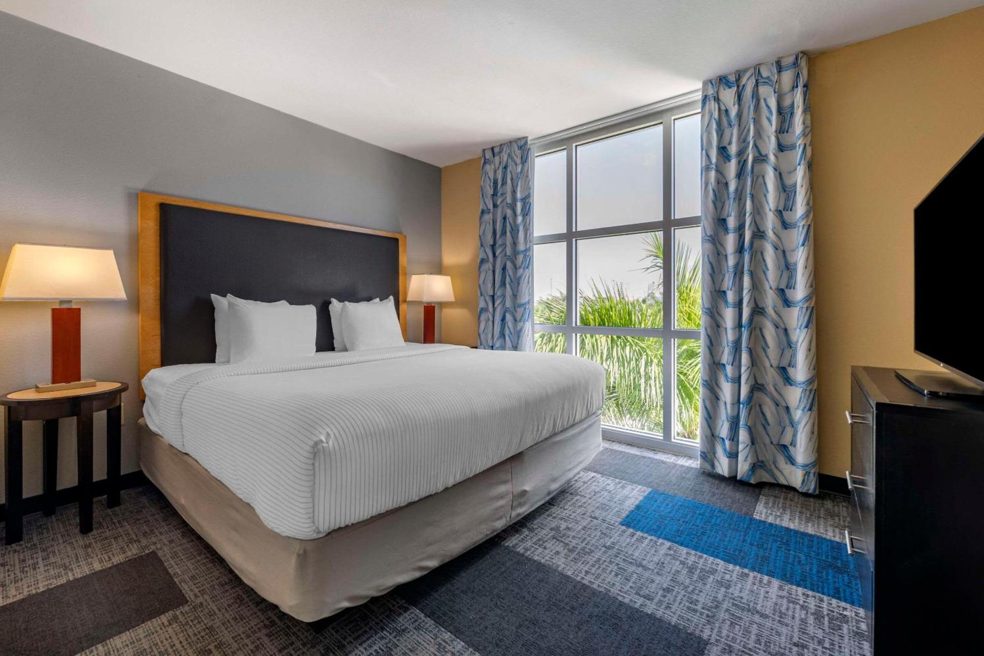 Cambria Hotel Ft Lauderdale, Airport South & Cruise Port Dania Beach Exteriör bild