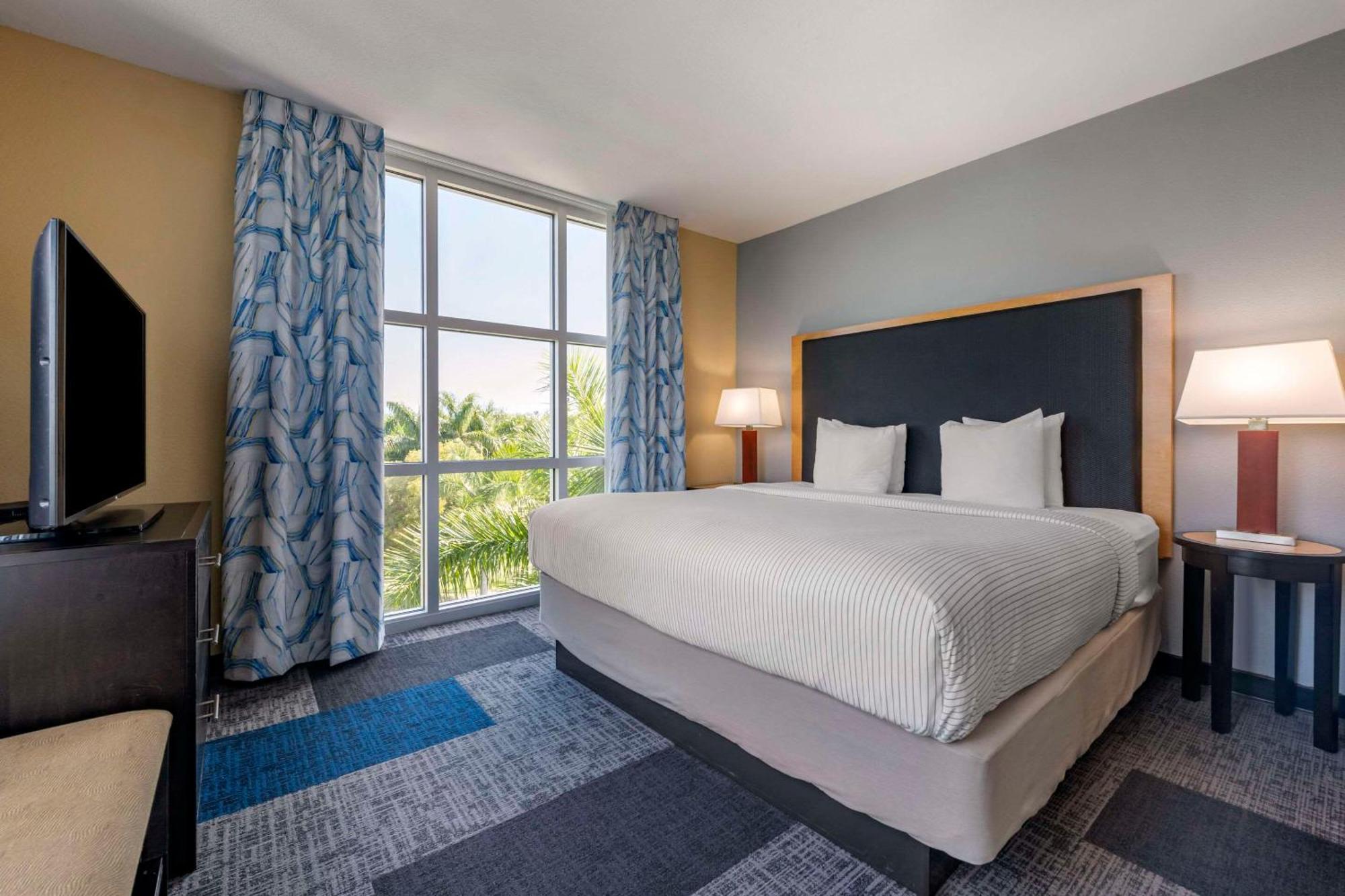 Cambria Hotel Ft Lauderdale, Airport South & Cruise Port Dania Beach Exteriör bild